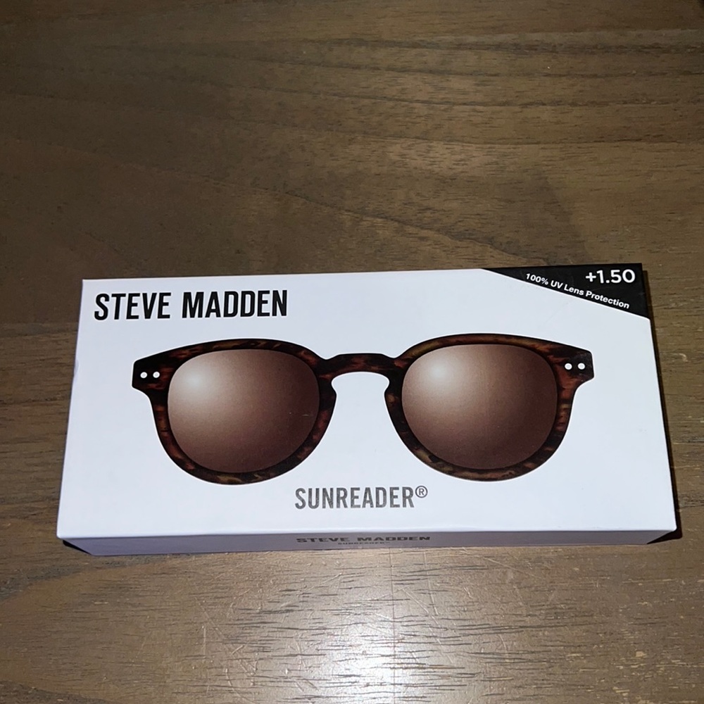 Steve Madden SunReader Glasses